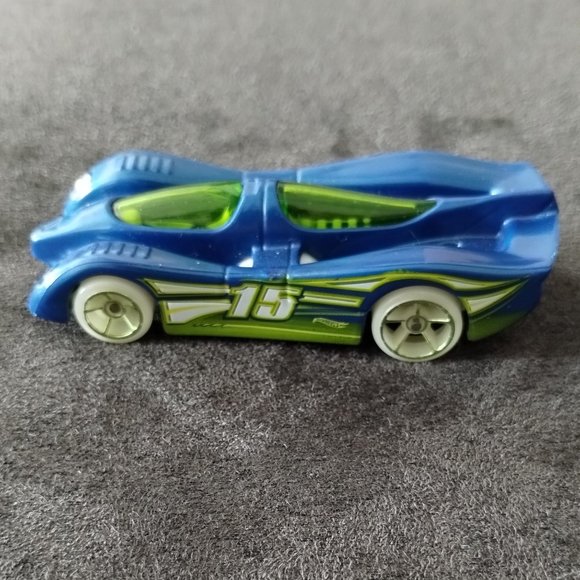 2014 Hot Wheels Power Pistons 15 Mattel - Picture 4 of 7
